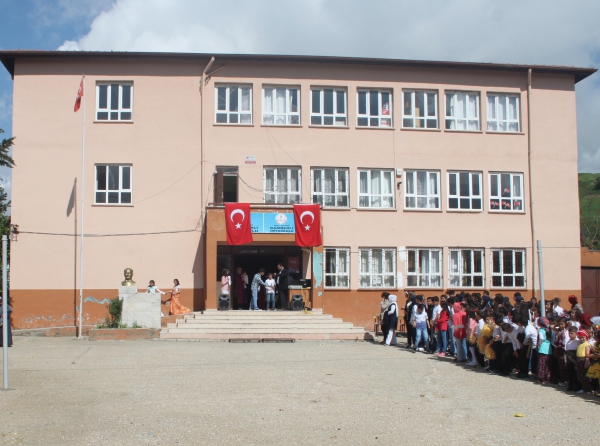 Şehit Rasim Kalay Ortaokulu Fotoğrafı